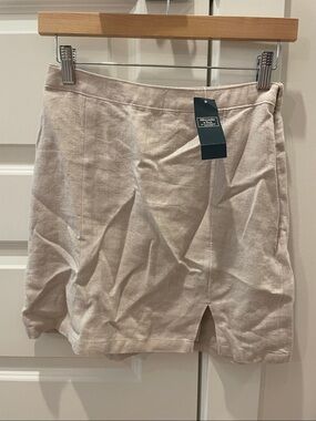 NWT Abercrombie & Fitch beige linen blend high waisted mini skirt w/ zipper
